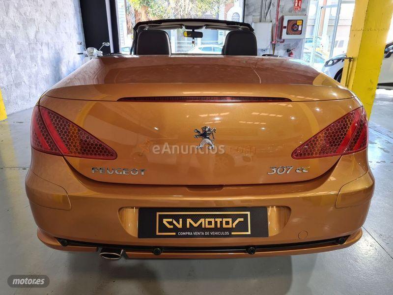 Peugeot 307 CC 1.6 16v de 2006 con 139.000 Km por 5.900 EUR. en Malaga