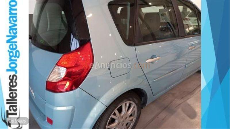 Renault Scenic Dynamique 1.5dCi105 EU4 de 2007 con 188.722 Km por 4.500 EUR. en Granada