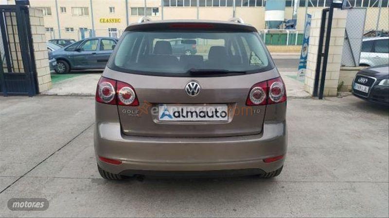 Volkswagen Golf Plus 1.6 TDI 105cv DPF Advance de 2010 con 122.000 Km por 9.800 EUR. en Albacete