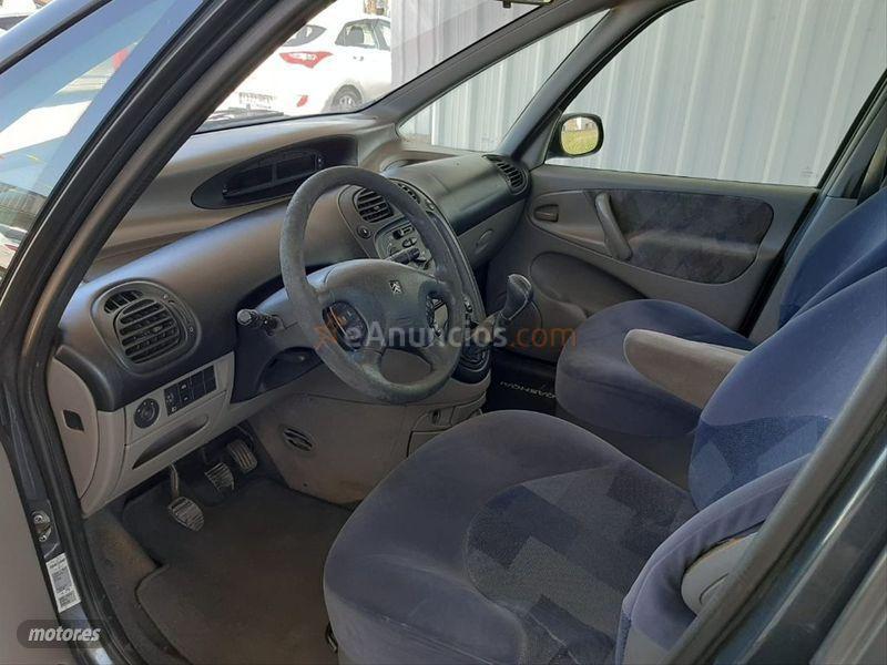Citroen Xsara Picasso 2.0 HDI de 2002 con 233.000 Km por 2.550 EUR. en Alicante