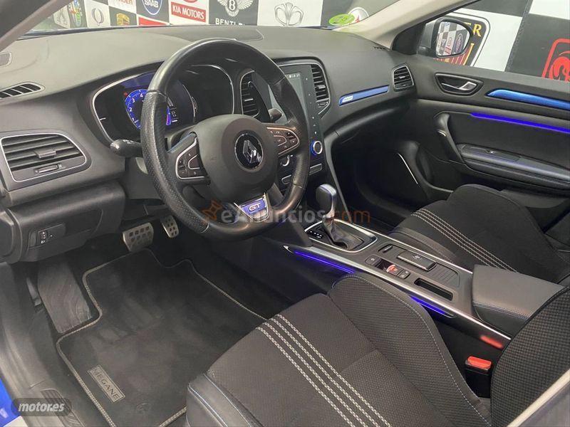Renault Megane Sp. Tourer GT En. TCe 151kW 205CV EDC de 2018 con 42.000 Km por 19.390 EUR. en Madrid