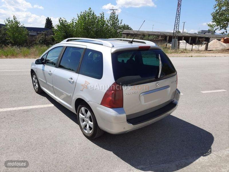 Peugeot 307 SW 1.6 HDi 110 FAP DSign de 2008 con 288.000 Km por 1.800 EUR. en Leon