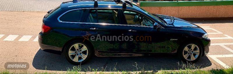 BMW Serie 5 530dA xDrive Touring de 2013 con 220.000 Km por 15.900 EUR. en Madrid