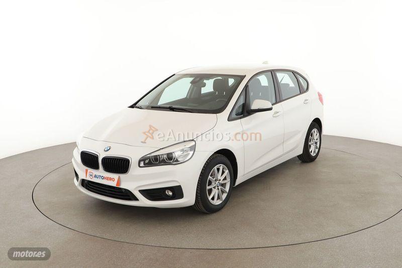 BMW Serie 2 216d de 2017 con 101.176 Km por 15.699 EUR. en Malaga