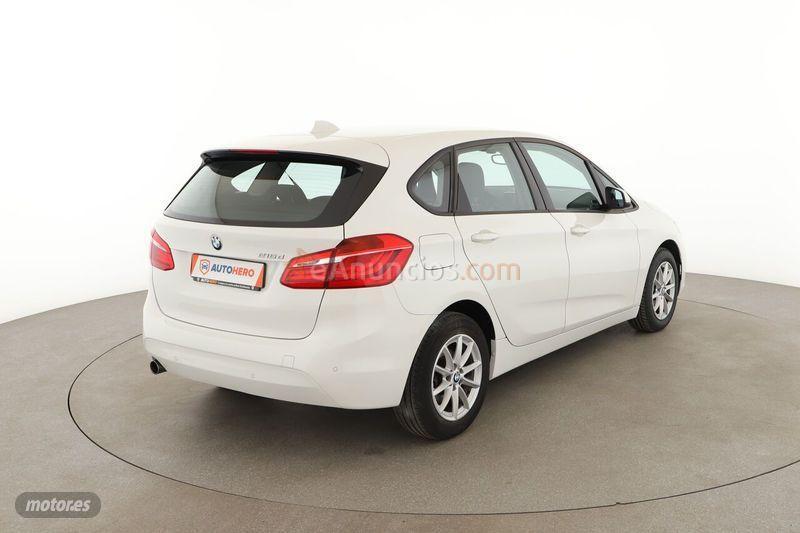 BMW Serie 2 216d de 2017 con 101.176 Km por 15.699 EUR. en Malaga