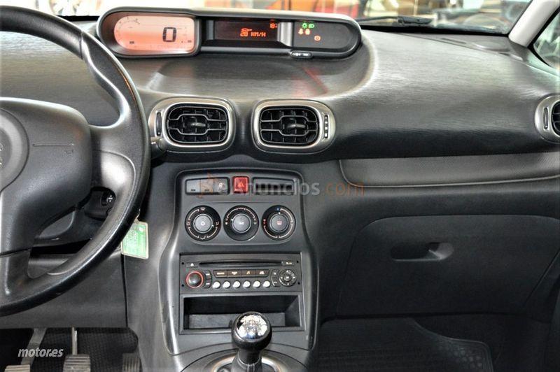 Citroen C3 Picasso VTi 95cv Attraction de 2014 con 110.000 Km por 6.490 EUR. en Ciudad Real