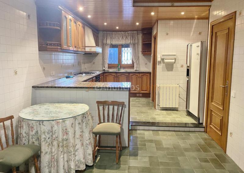 Adosada en Venta en Granada, La Barcelona