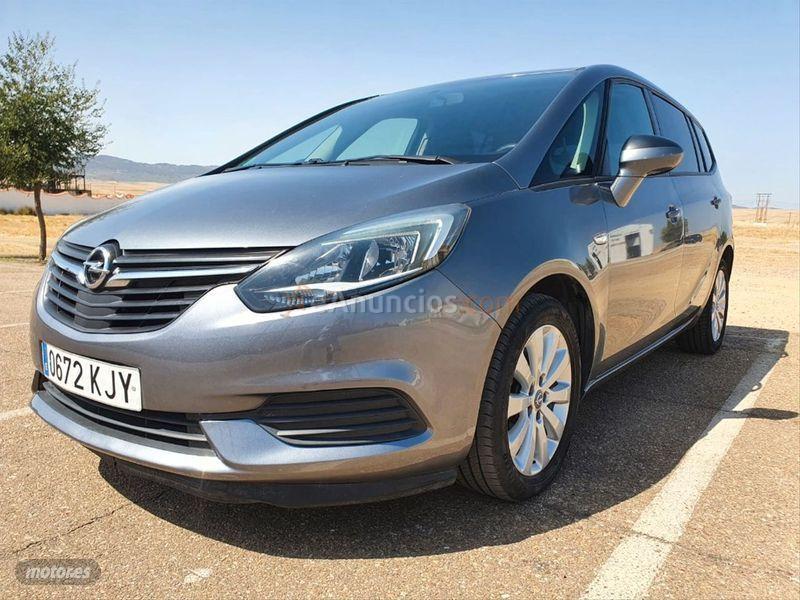 Opel Zafira 1.6 CDTi SS 120 Aniversario de 2018 con 148.000 Km por 11.900 EUR. en Badajoz
