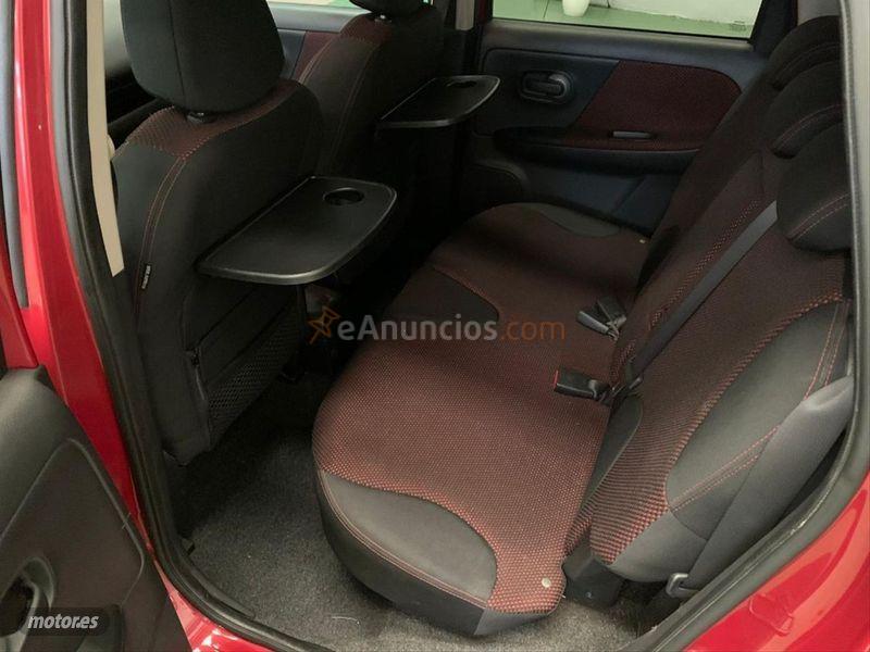 Nissan Note 5p. 1.6G 110CV Tekna de 2009 con 190.001 Km por 2.399 EUR. en Sevilla