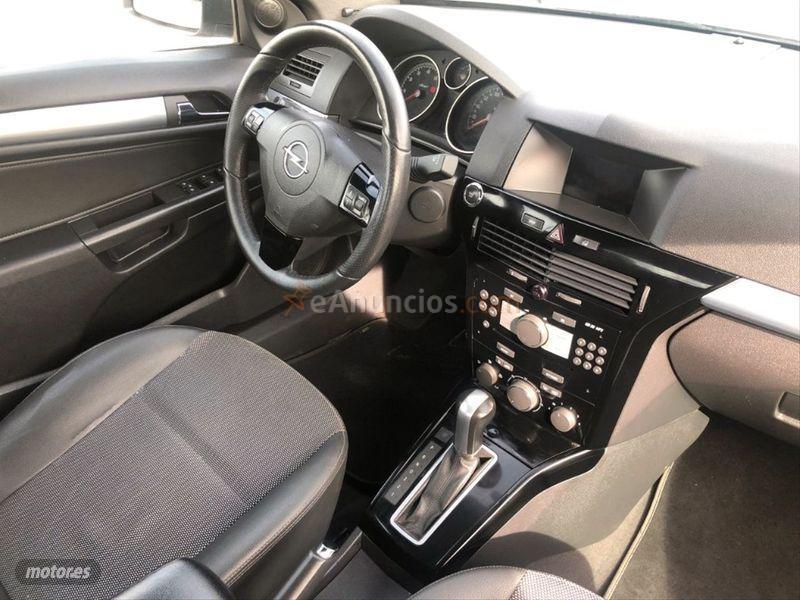 Opel Astra Twin Top 1.8 16v Cosmo Auto de 2008 con 188.000 Km por 7.850 EUR. en Alicante