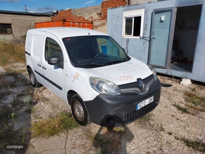 Renault Kangoo Combi Profesional M1AF dCi 75 2014 de 2015 con 150.000 Km por 5.990 EUR. en Madrid