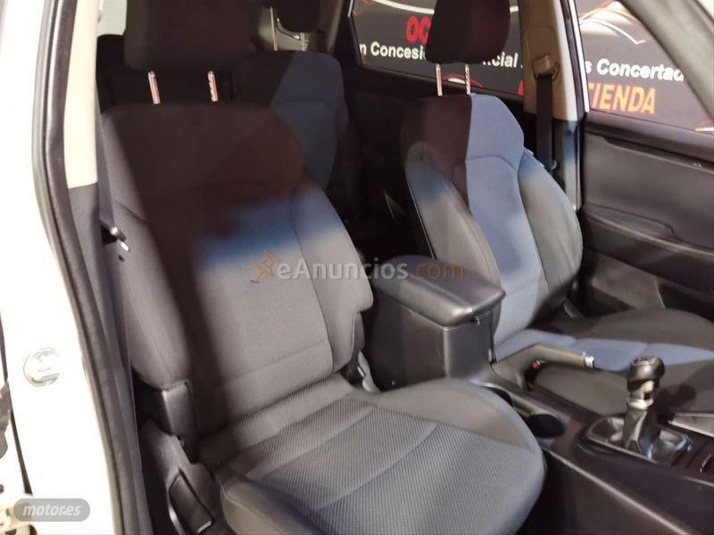 Kia Carens 1.6 GDi 99kW 135CV Concept de 2017 con 184.456 Km por 12.990 EUR. en Madrid