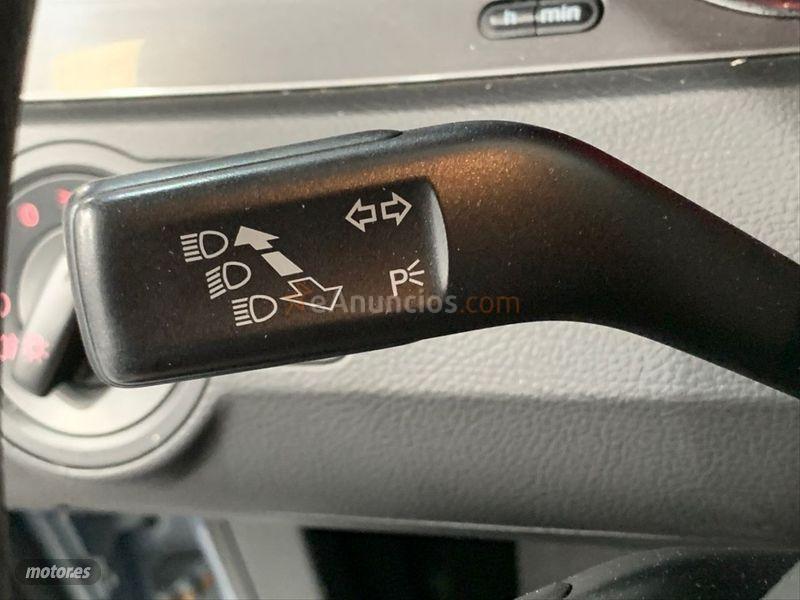 Volkswagen Passat Variant 1.9 TDI 105cv Advance de 2008 con 287.208 Km por 5.600 EUR. en Sevilla