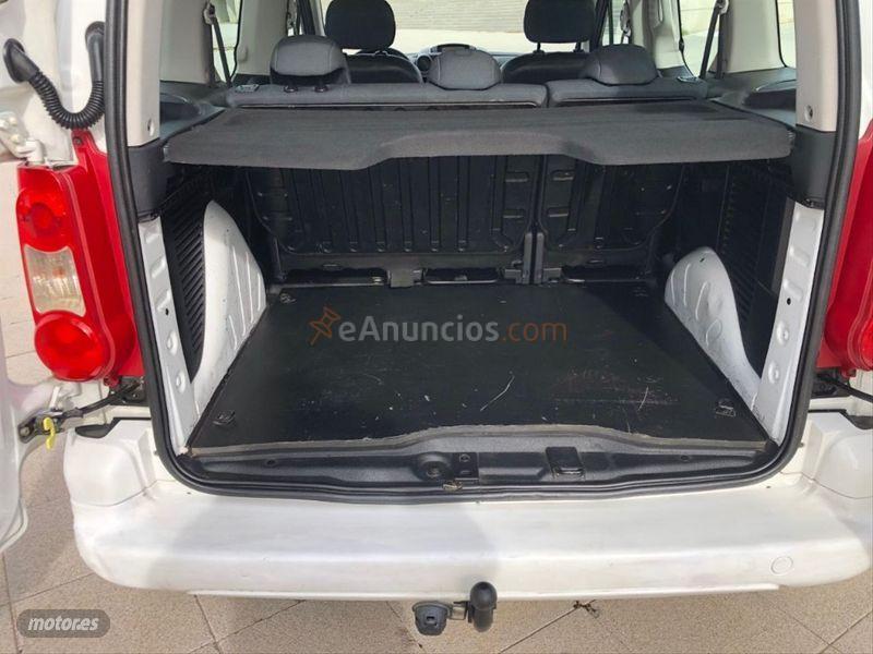 Peugeot Partner Tepee Confort 1.6 HDi 90cv de 2010 con 288.000 Km por 4.999 EUR. en Malaga