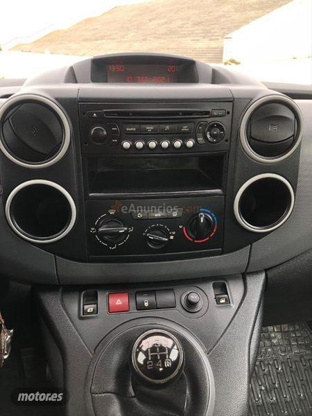 Peugeot Partner Tepee Confort 1.6 HDi 90cv de 2010 con 288.000 Km por 4.999 EUR. en Malaga