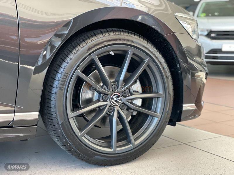 Volkswagen Passat Variant RLine 2.0 TDI 147kW 200CV DSG de 2021 por 54.980 EUR. en Madrid