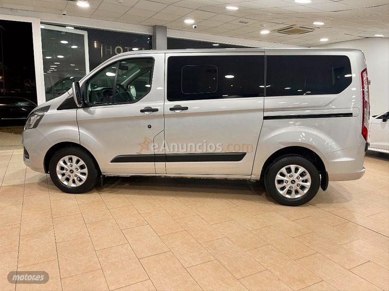 Ford Tourneo 2.0 TDCI 96kW 130CV L1 Trend de 2018 con 48.000 Km por 25.990 EUR. en Lleida