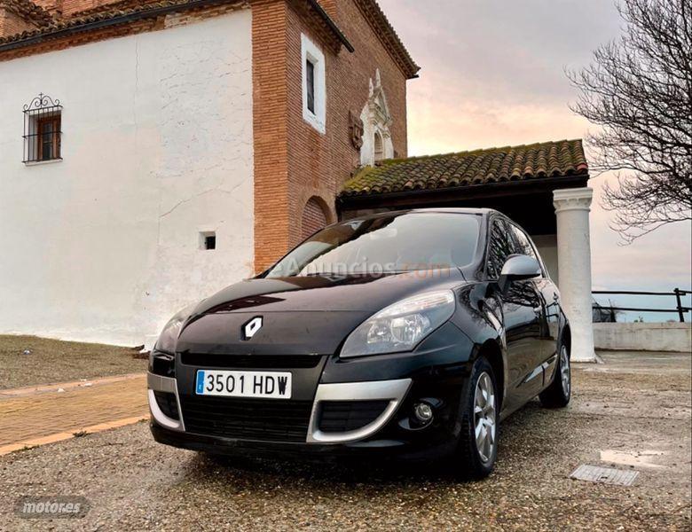 Renault Scenic Emotion dCi 95 eco2 de 2011 con 142.000 Km por 7.000 EUR. en La Rioja