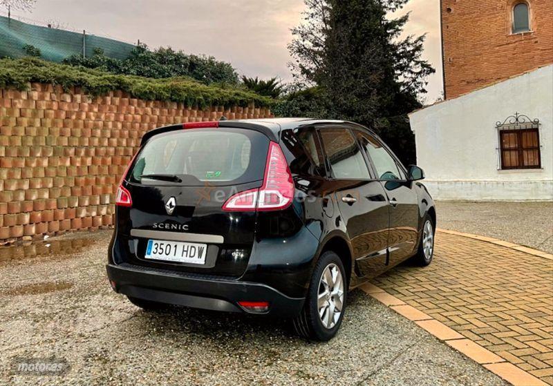 Renault Scenic Emotion dCi 95 eco2 de 2011 con 142.000 Km por 7.000 EUR. en La Rioja