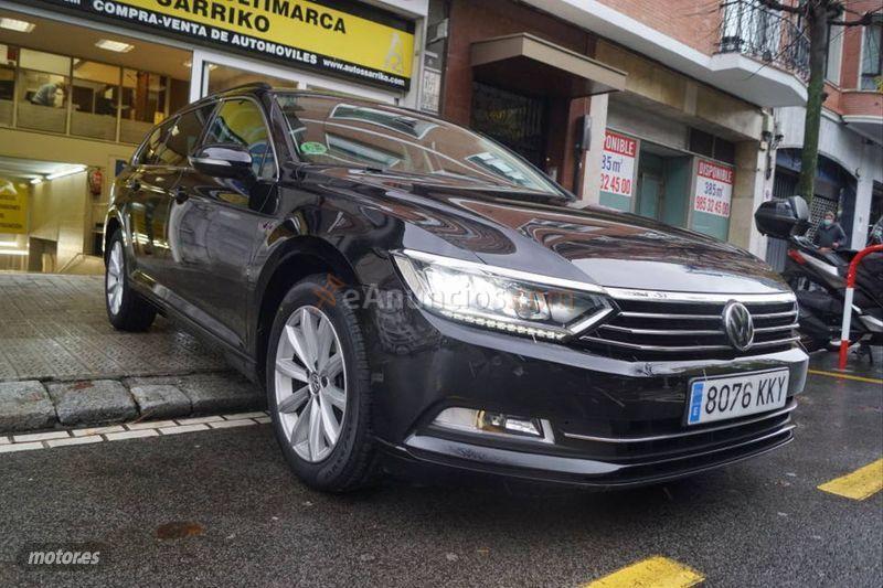 Volkswagen Passat Advance 2.0 TDI 110kW150CV DSG Variant de 2018 con 98.000 Km por 23.600 EUR. en Vizcaya