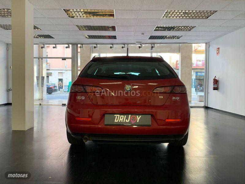 Alfa Romeo 159 1.9 JTD 8v Distinctive Sportwagon de 2006 con 199.000 Km por 4.900 EUR. en Barcelona