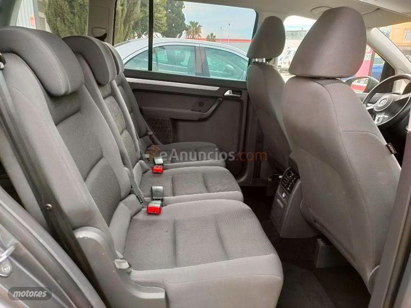 Volkswagen Touran 1.6 TDI 105cv Business BMT de 2014 con 158.244 Km por 12.600 EUR. en Castellon