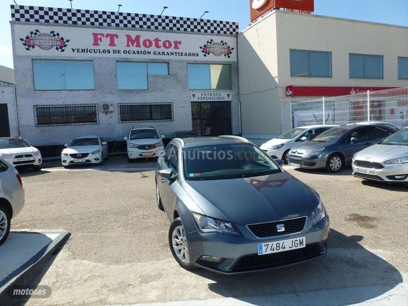 Seat Leon ST 1.6 TDI 110cv StSp Style de 2015 con 120.000 Km por 10.499 EUR. en Madrid