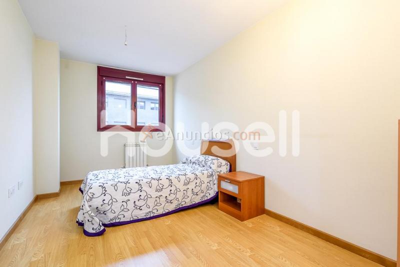 Piso en venta de 82m en Calle Joaquín García Caveda, 33300 Villaviciosa (Asturias)