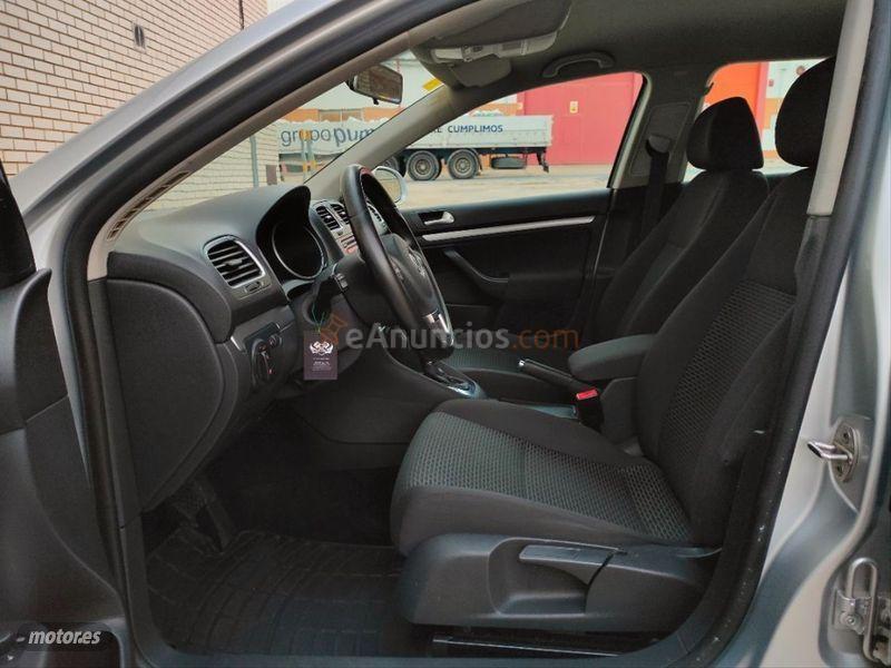 Volkswagen Golf Variant 1.6 TDI 105cv DPF DSG Sport de 2012 con 124.995 Km por 8.990 EUR. en Sevilla