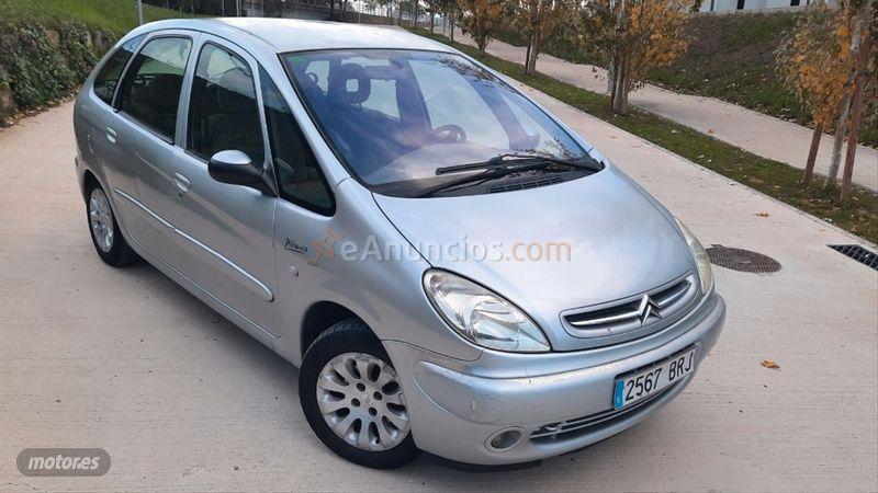 Citroen Xsara Picasso 2.0 HDI SX de 2004 con 88.000 Km por 1.999 EUR. en Barcelona