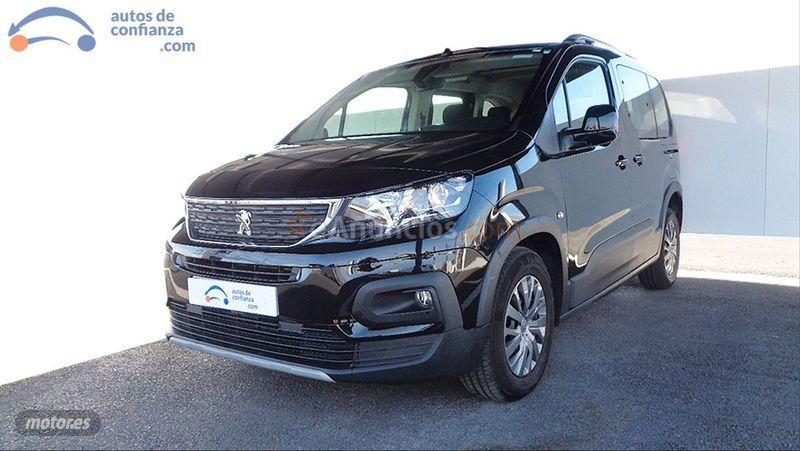 Peugeot Rifter Allure Standard PureTech 81kW 110CV de 2021 con 12.293 Km por 21.990 EUR. en Cordoba