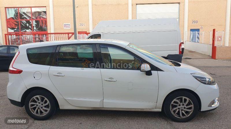 Renault Grand Scenic Bose Edition Energy dCi 130 eco2 de 2013 con 378.000 Km por 2.950 EUR. en Madrid