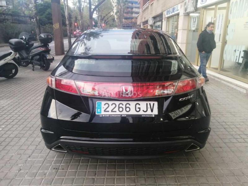 Honda Civic 1.8 iVTEC Executive Piel Nav 