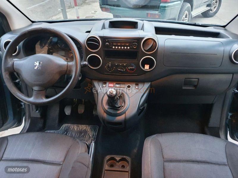 Peugeot Partner Tepee Outdoor 1.6 HDi 90cv de 2009 con 235.000 Km por 6.000 EUR. en Jaen