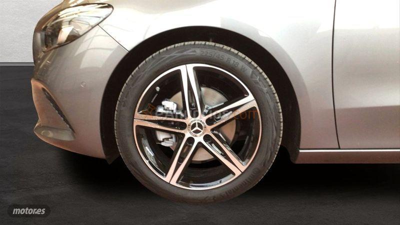 Mercedes Clase B B 200 d de 2021 con 7.500 Km por 33.990 EUR. en Madrid