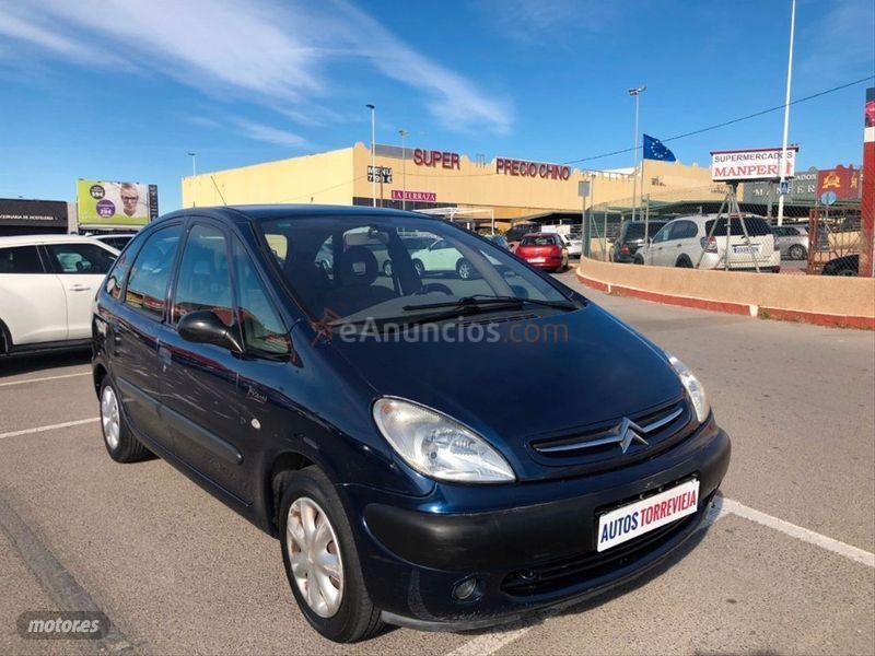 Citroen Xsara Picasso 2.0 HDI Exclusive Plus de 2003 con 364.000 Km por 1.950 EUR. en Alicante