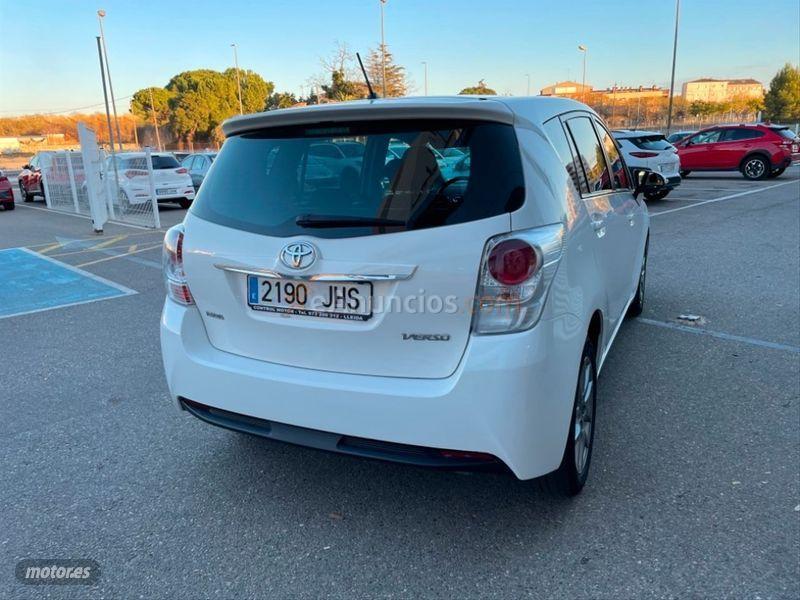 Toyota Verso 115D Comfort 5pl. de 2015 con 81.000 Km por 12.900 EUR. en Lleida