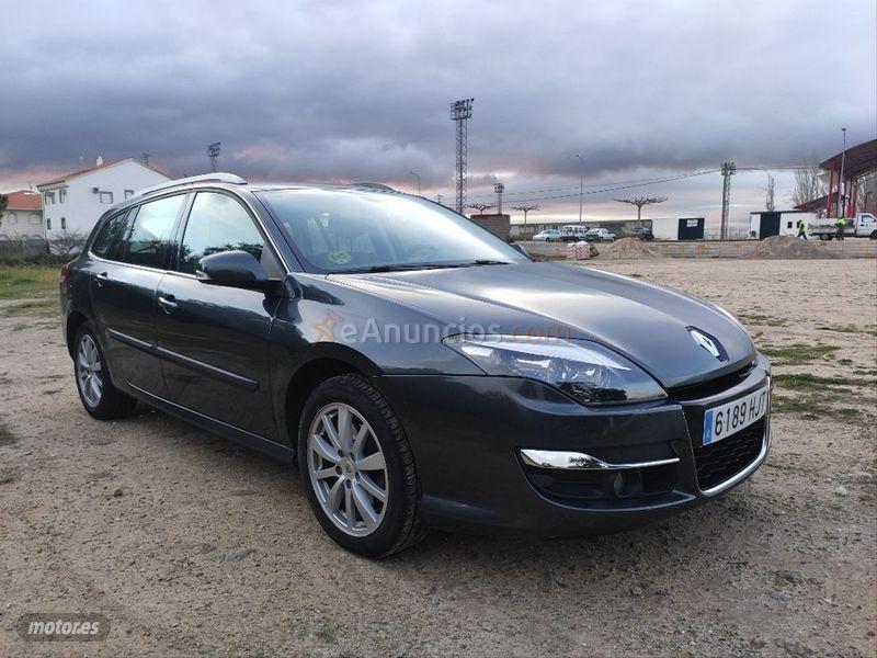 Renault Laguna G.Tour Dyn. TomTom 2.0 En. dCi 130 eco2 de 2012 con 245.914 Km por 7.200 EUR. en Caceres