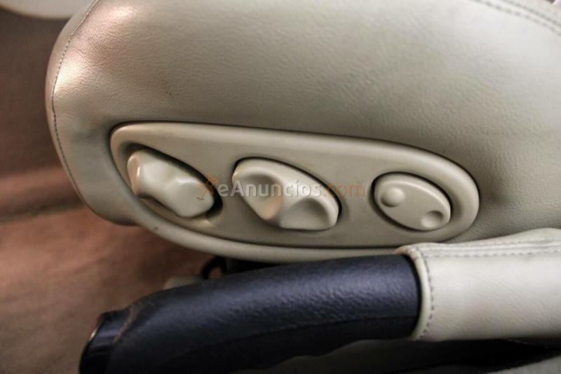 Jaguar XK R V8 4.0 363cv AUT 