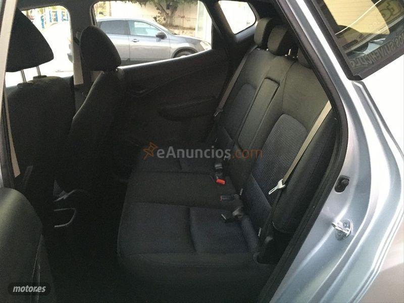 Hyundai iX20 1.4 CRDI GL 77cv Classic de 2011 con 226.000 Km por 6.300 EUR. en Murcia
