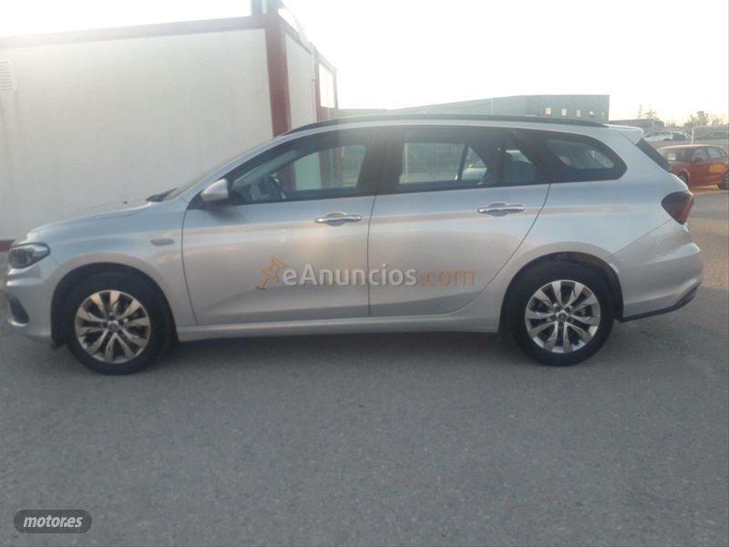 Fiat Tipo SW 1.3 Multijet 70kW 95CV Mirror de 2020 con 34.540 Km por 12.900 EUR. en Malaga