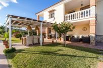 Casa-Chalet en Venta en Alhaurin El Grande Málaga