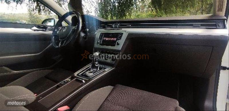 Volkswagen Passat Variant RLine Exc 2.0 TDI 110kW BMT DSG de 2017 con 179.800 Km por 18.990 EUR. en La Coruna