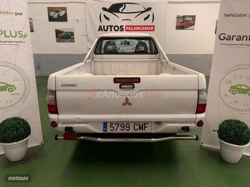 Mitsubishi L 200 Cabina Simple 4X2 GL de 2004 con 289.525 Km por 5.999 EUR. en Sevilla