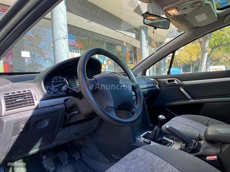 Peugeot 407 SW SR Confort 2.0 de 2005 con 218.000 Km por 4.990 EUR. en Barcelona