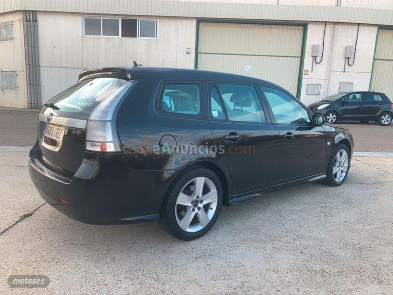 Saab 9 3 Sport Hatch Vector 1.9 TiD de 2008 con 245.000 Km por 3.999 EUR. en Zaragoza