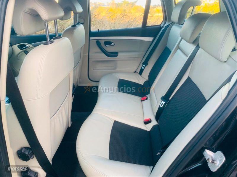 Saab 9 3 Sport Hatch Vector 1.9 TiD de 2008 con 245.000 Km por 3.999 EUR. en Zaragoza