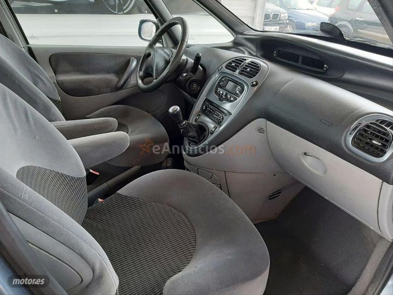 Citroen Xsara Picasso 1.6 SX de 2005 con 124.000 Km por 2.990 EUR. en Alicante