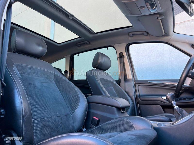 Ford S-Max 2.0 TDCi 140cv DPF Titanium de 2010 con 179.000 Km por 8.499 EUR. en Toledo