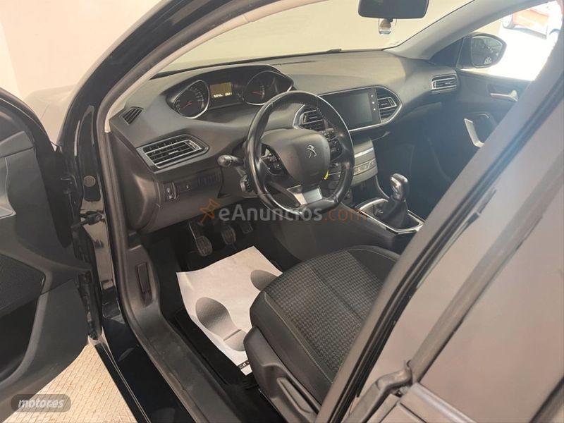 Peugeot 308 SW Active 1.6 BlueHDi 73KW 100CV de 2018 con 150.000 Km por 10.900 EUR. en Madrid